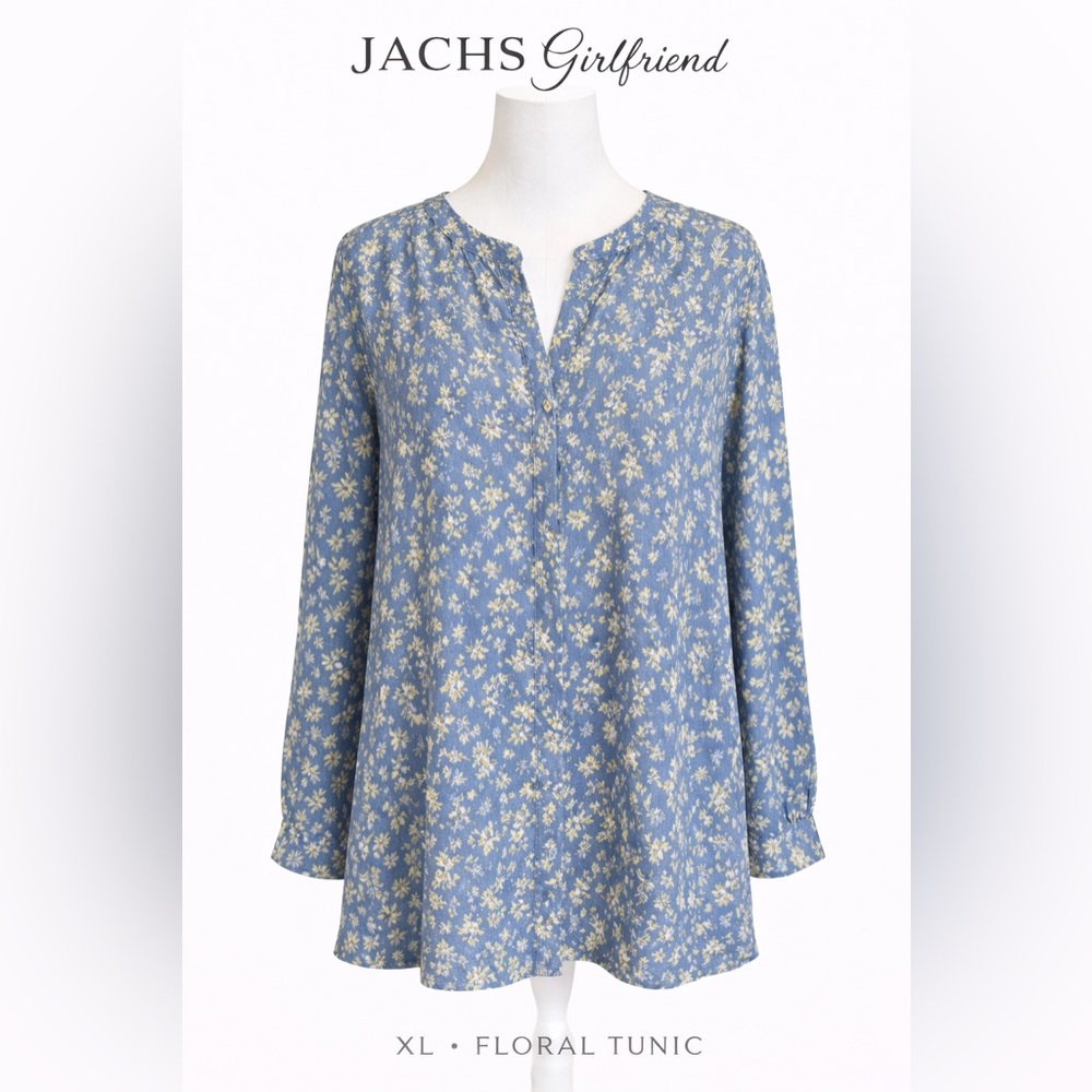 Jachs Girlfriend Blue Floral Women's Blouse